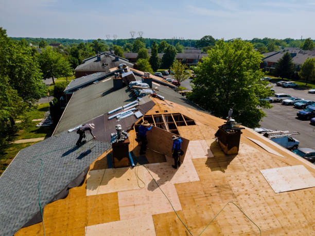 24/7 Emergency Roof Replacement experts in Hiawatha, KS
